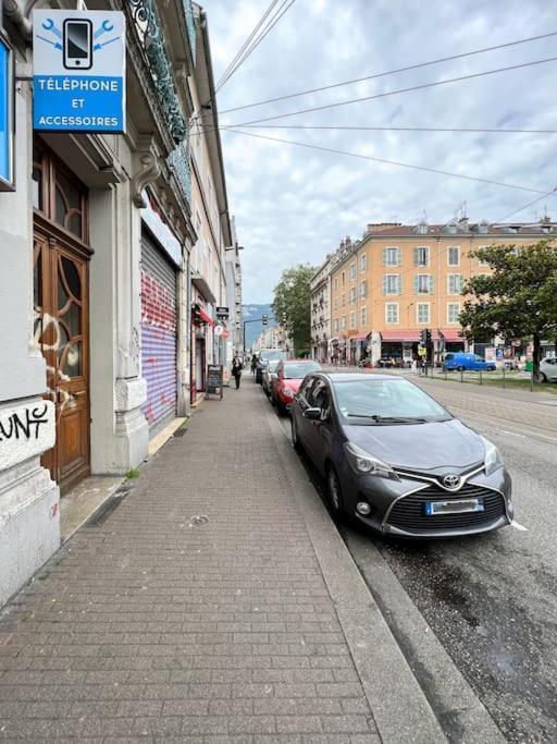 Secteur Gare Et Gem: 2 Pieces - Fibre - Confort + Grenoble Exterior photo